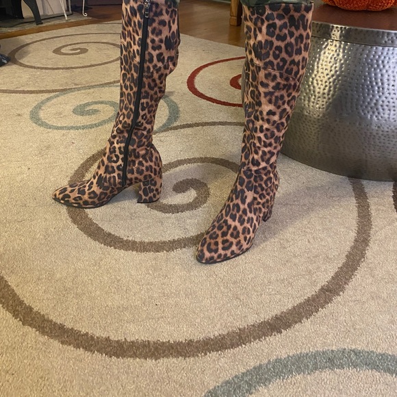 Leopard print boots - Picture 2 of 9